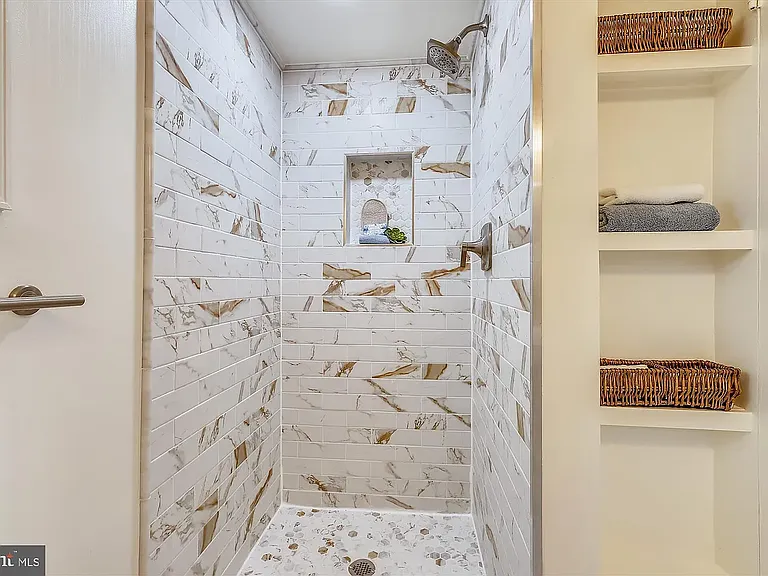 4400 Rosedale Ave — Photo 18