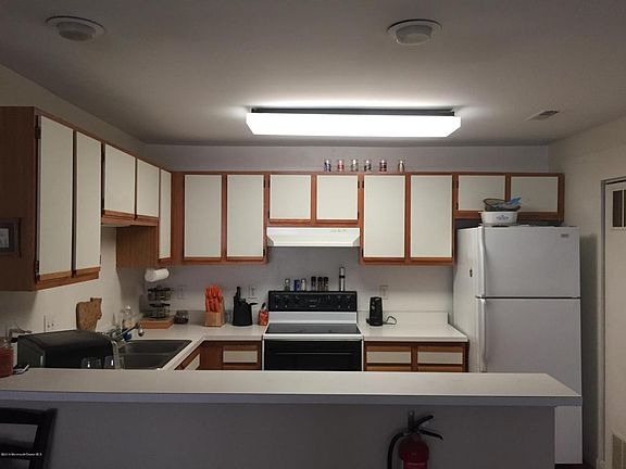 3rd image of 3 Pheasant Meadow Ct #122
