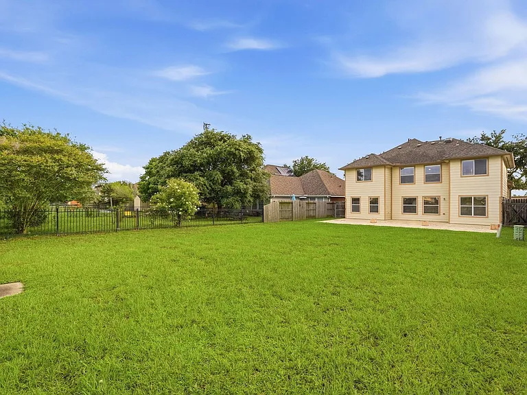 22418 Bridgestone Ridge Dr — Photo 30