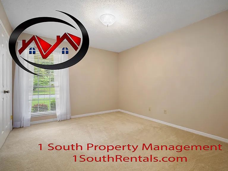2205 Woodhillcrest Dr — Photo 15