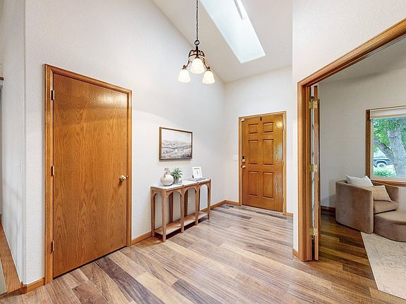 5th image of 3688 Fillmore Ave
