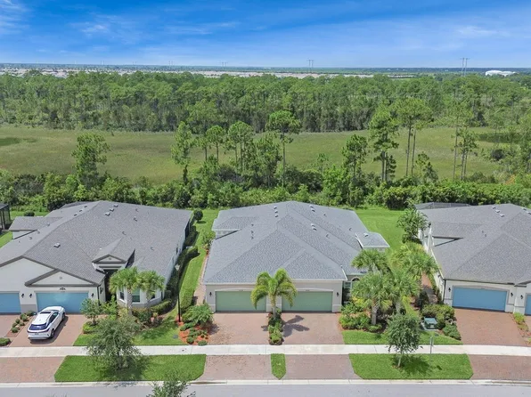 12898 SW Lake Fern Circle, Port St Lucie, FL 34987