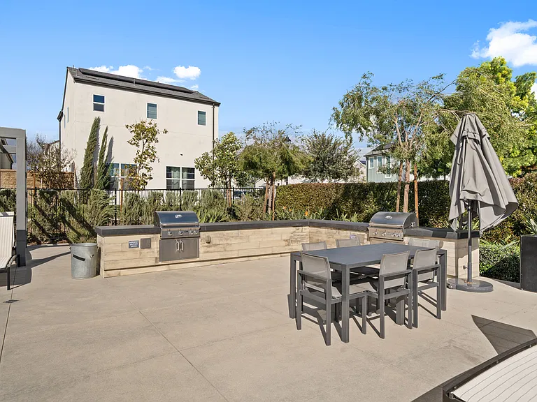 4451 S Bryant Paseo — Photo 36