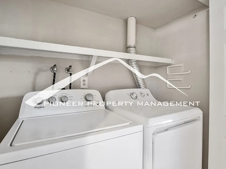 223 Dolomite Dr — Photo 21