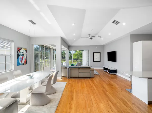 5196 Lake Catalina Drive #B, Boca Raton, FL 33496