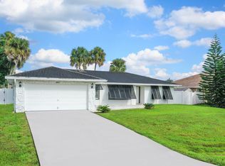 2662 SW Cadet Cir, Port Saint Lucie, FL 34953