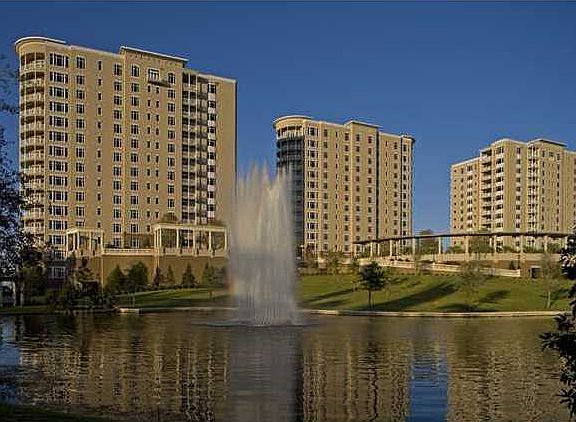 3rd image of 400 Kelly Plantation Dr Unit 1501