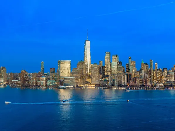 77 Hudson Street image 1 of 20