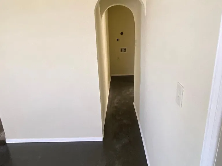 620 Upson Dr #5 — Photo 3