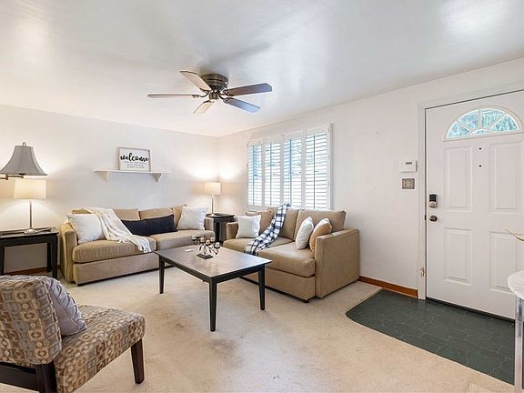 4th image of 4491 Greengrove Dr