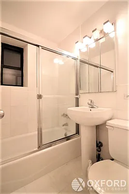 Rented by Oxford Property Group | media 20