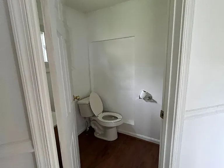 112 Beach St — Photo 9