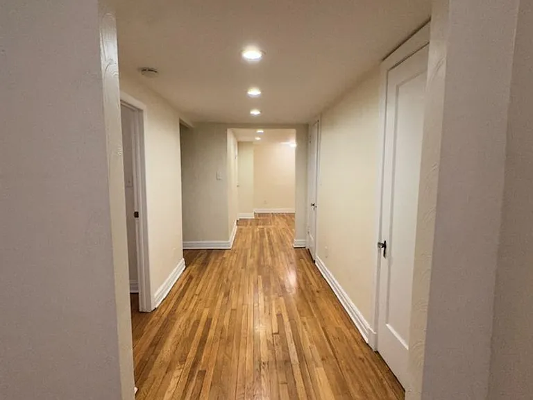 New King Edward Apartments — Photo 216