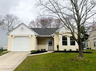 135 Valley Forge Dr, Little Egg Harbor, NJ