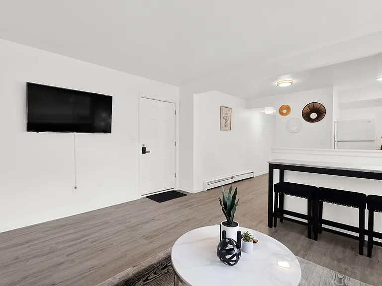 Garden Place Apartments — Photo 9