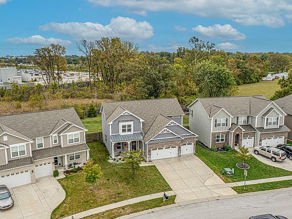 3rd image of 1823 Wedgewood Pl