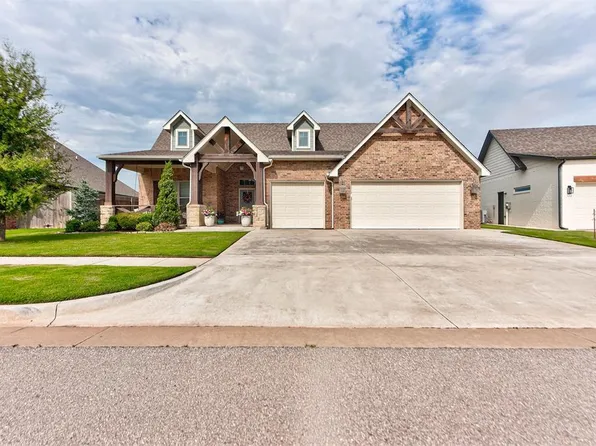 2409 Crystal Creek Dr, Yukon, OK 73099