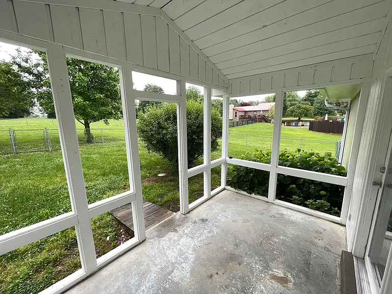 505 Ponder Dr — Photo 21
