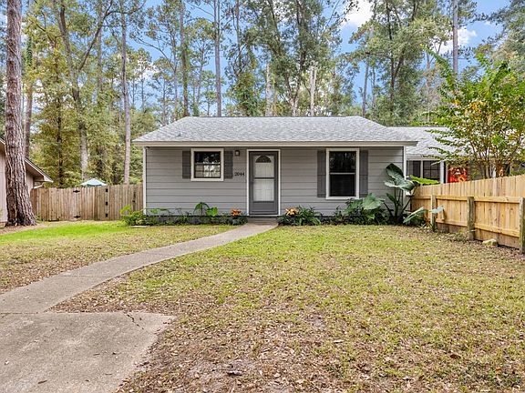 2nd image of 2044 Hanover Ct