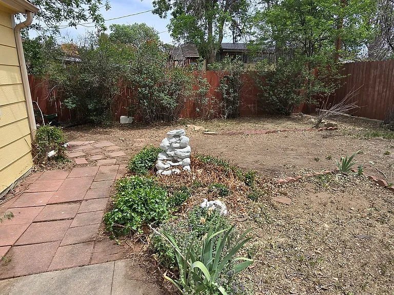 9080 Cypress Dr — Photo 35