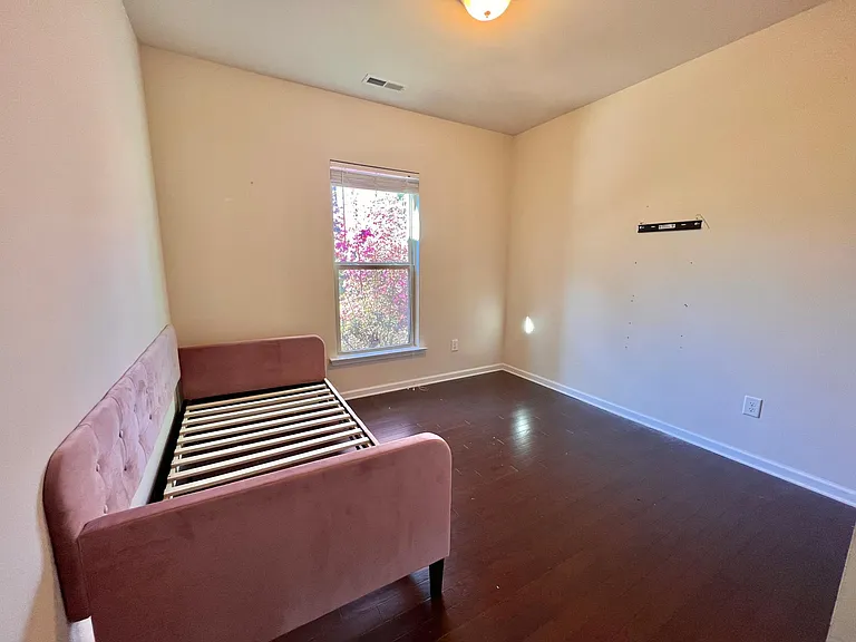 1284 Magnolia Row Trl — Photo 17