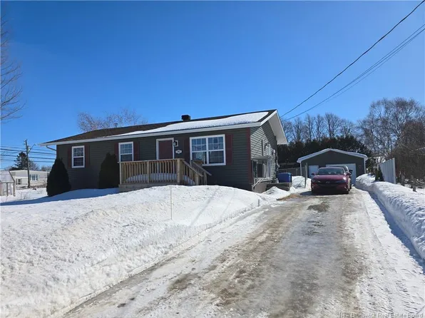 91 Madisco W, Petit Rocher, NB E8J 1T9