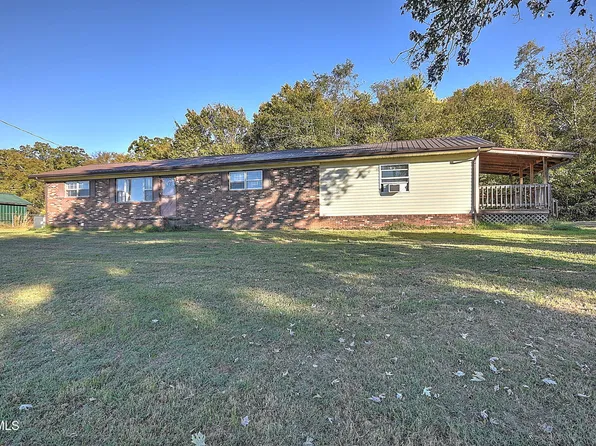 2040 Roe Junction Rd, Morristown, TN 37813