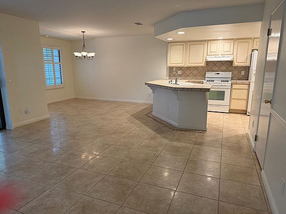 4th image of 1493 Aarhus Dr Unit 1