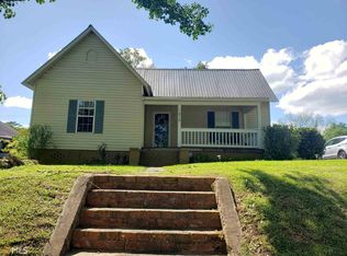 210 Morgan St, Valley, AL 36854