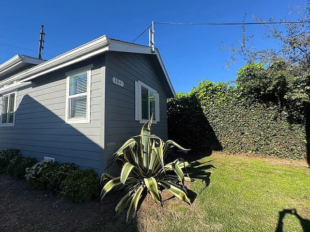 8531 Kittyhawk Ave — Photo 12