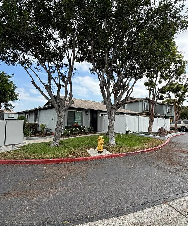 2144 Bluehaven Ct