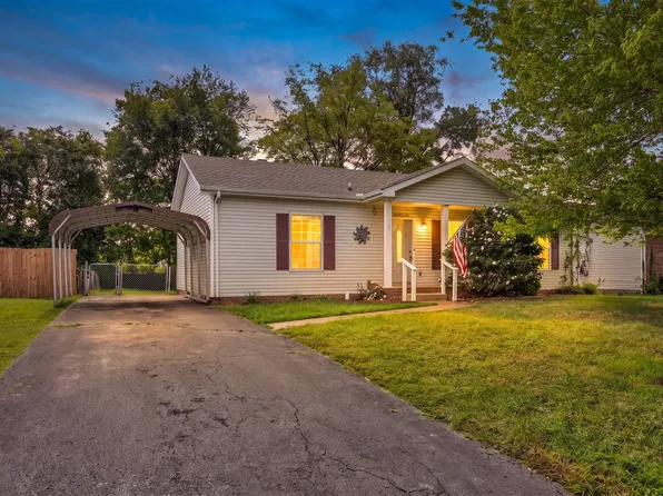 729 Princeton Cir, Clarksville, TN 37042
