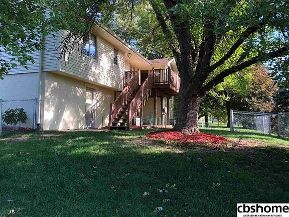 2nd image of 5613 N 116th Avenue Cir