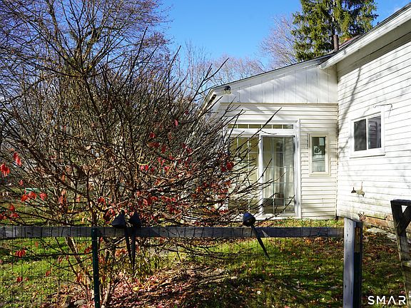 3rd image of 363 Windham Road