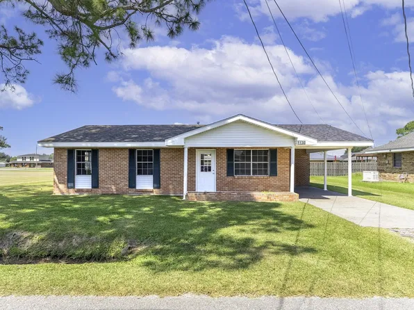 1136 E Camellia Dr, Thibodaux, LA 70301