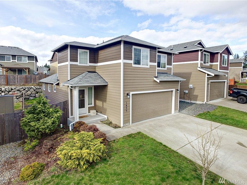 1st image of 1429 Farina Loop SE