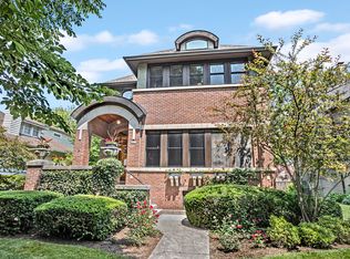 2611 Park Pl, Evanston, IL