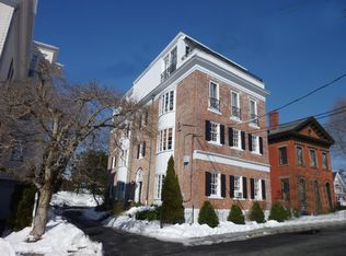 242 Main St, Southport, CT 06890