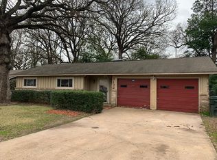 3132 Shady Trail Dr, Tyler, TX 75702