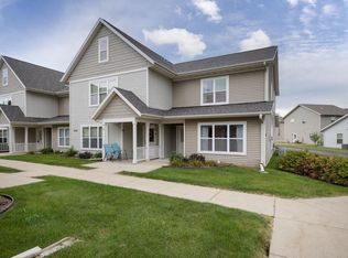 252 S Musket Ridge Dr APT 1, Sun Prairie, WI 53590