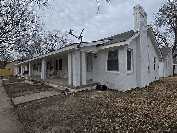 2nd image of 1661 S Hydraulic Ave