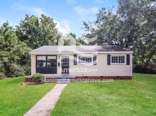 117 Hunter Cir, Fayetteville, NC 28304