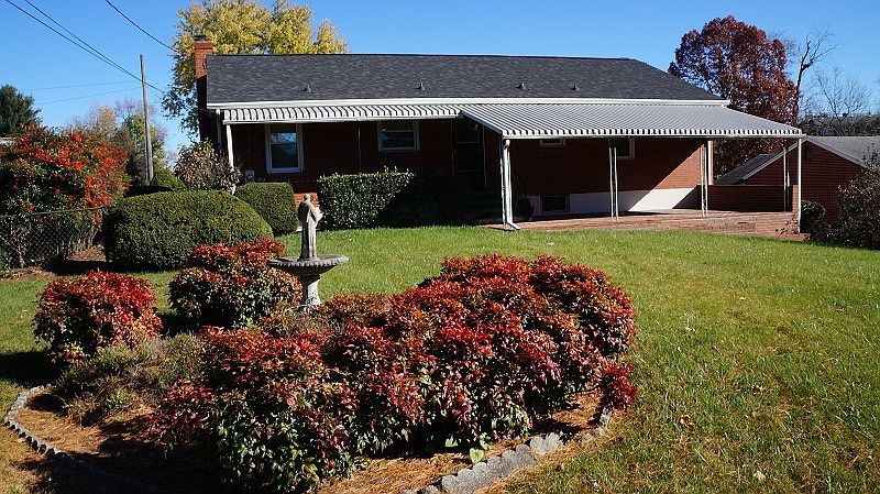 2nd image of 1808 Malvern Rd SW