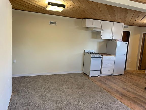 5th image of 39466A Cline Miller Pl #A