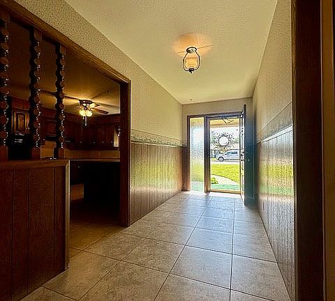 Entry View from Living Rm