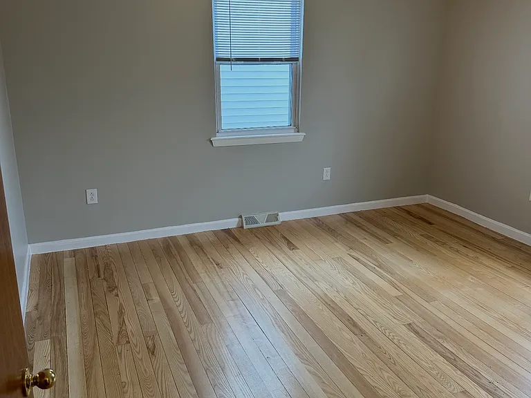 1193 Turner St — Photo 8