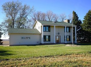 6660 69th Ave, Columbus, NE 68601