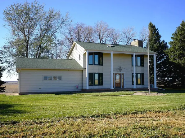 6660 69th Ave, Columbus, NE 68601
