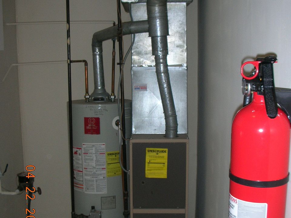 Utility Room with W/D Hookups
