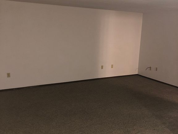 2nd image of 681 Grove Ln #681